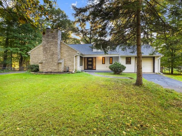 N3027 WOODLAND ROAD, Marinette, WI 54143