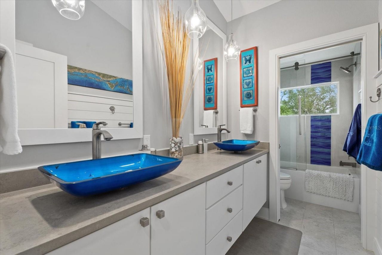 5307 Avenida Del Mare, Sarasota, FL 34242 Photo