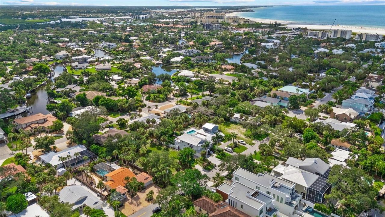5307 Avenida Del Mare, Sarasota, FL 34242 Photo