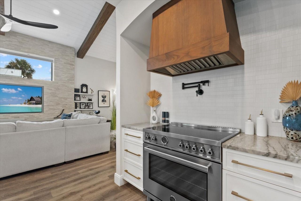 5307 Avenida Del Mare, Sarasota, FL 34242 Photo