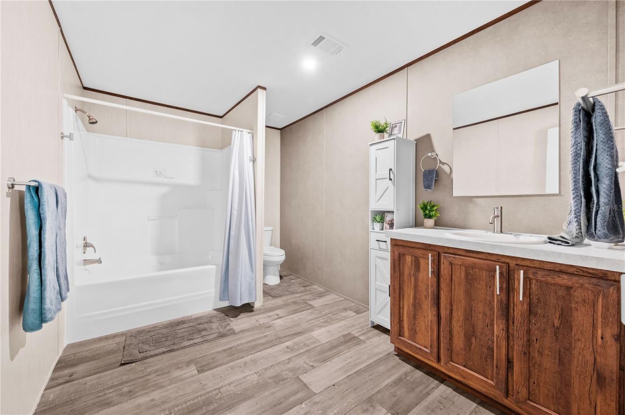 8050 NE 102nd Court, Bronson, FL 32621 Photo