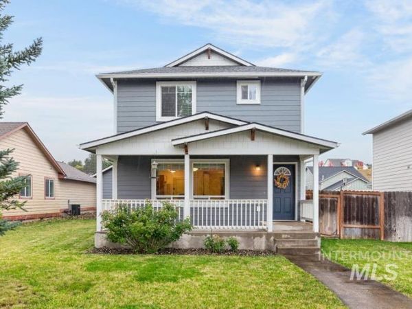 2715 Robinson Park Road, Moscow, ID 83843