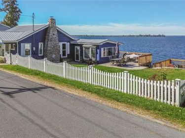23625 County Route 59 , Dexter, NY 13634
