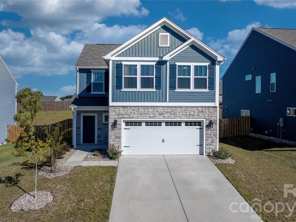 121 Gunwale Street , Statesville, NC 28677