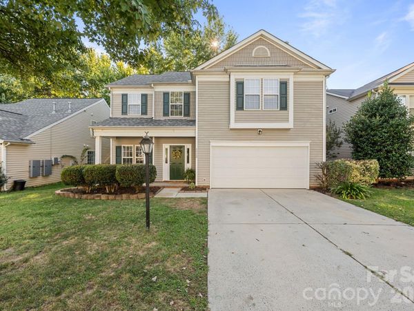 5520 Waverly Lynn Lane, Charlotte, NC 28269