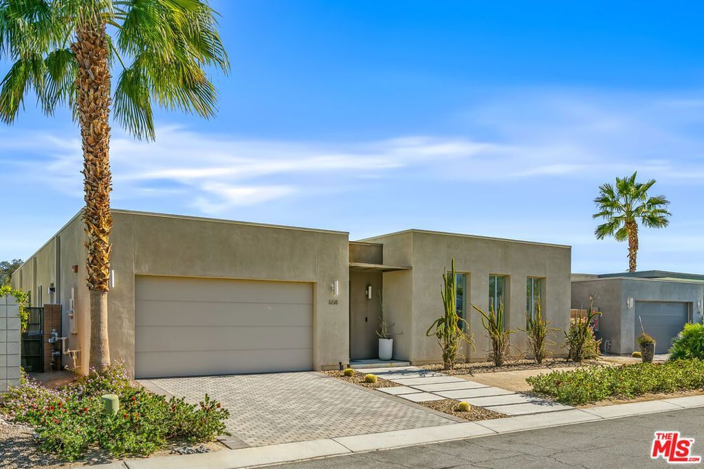 658 Dominion Way, Palm Springs, CA 92262 Main Photo