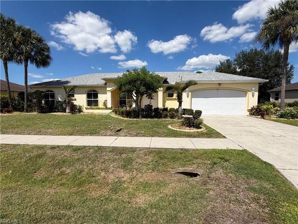 269 Bethany Home DR , LEHIGH ACRES, FL 33936