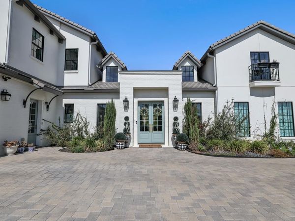 203 Black Wolf RUN, Austin, TX 78738