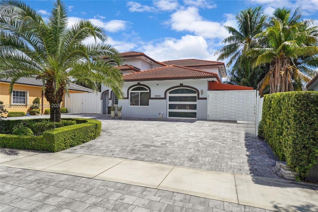 15123 NW 87th Pl , Miami Lakes, FL 33018 Photo