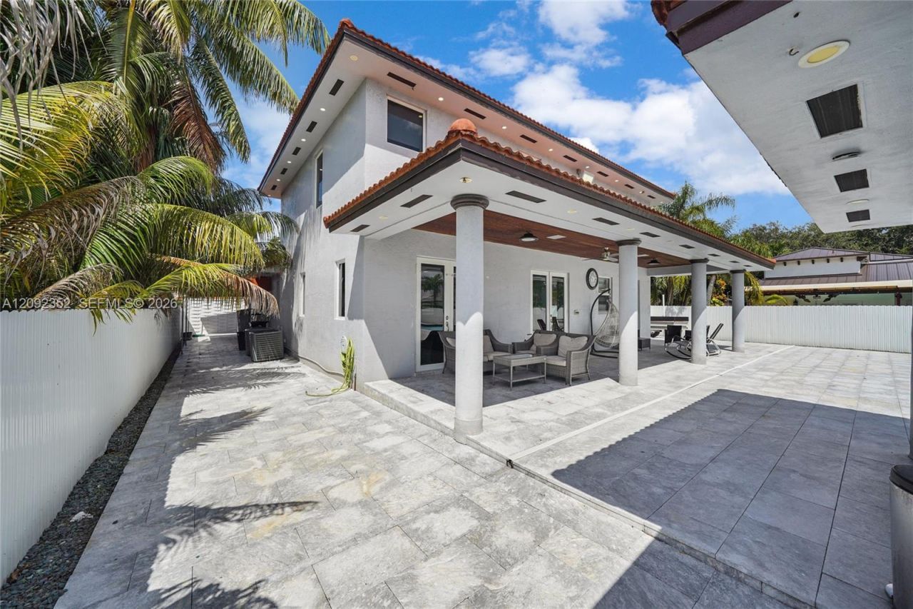 15123 NW 87th Pl , Miami Lakes, FL 33018 Photo