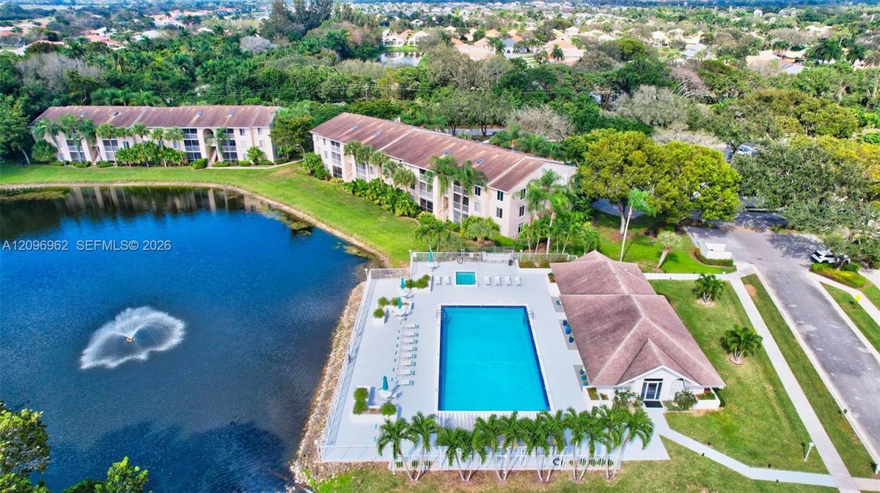 13771 Oneida Dr , Unit B3, Delray Beach, FL 33446 Photo