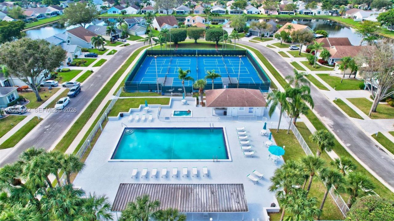 13771 Oneida Dr , Unit B3, Delray Beach, FL 33446 Photo