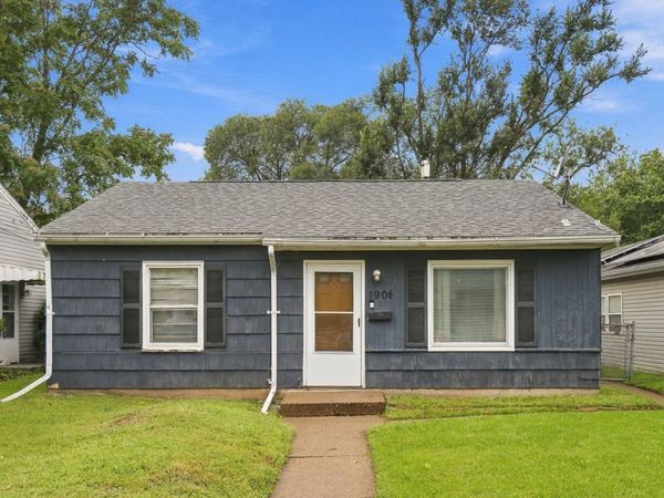 1904 9th Street , Unit -, Rock Island, IL 61201