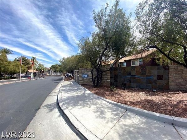 2750 S Durango Drive , Unit 1122, Las Vegas, NV 89117