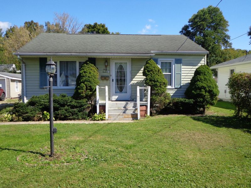 312 Hunter Avenue, Lancaster, OH 43130 Photo 2