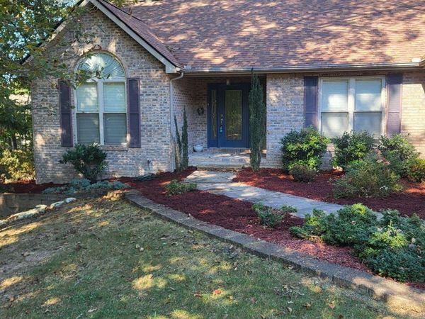 183 Trentwood Drive, Crossville, TN 38558