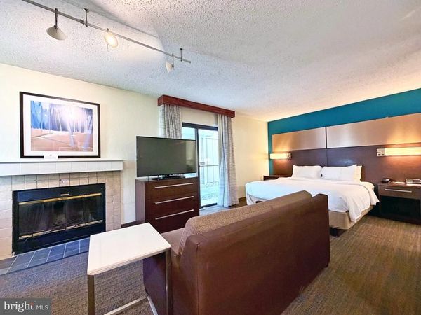 600 W SWEDESFORD ROAD, Unit 1123, BERWYN, PA 19312