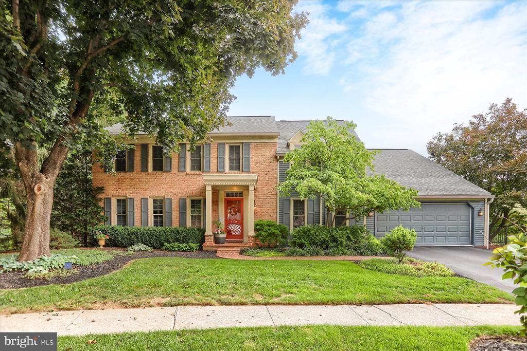 6103 Stephens Xing, Mechanicsburg, PA 17050 Main Photo