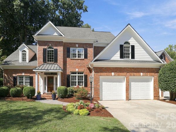 3716 Eastover Hills Court , Charlotte, NC 28211