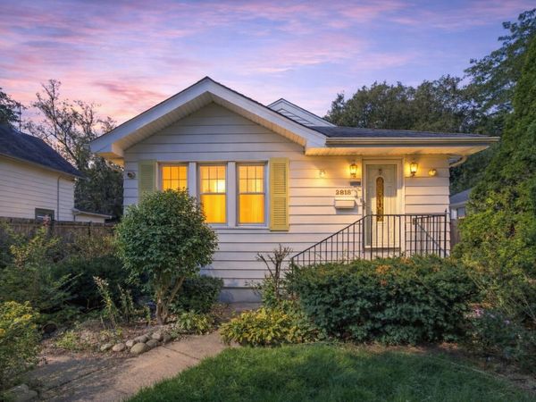 2818 Elisha Avenue, Zion, IL 60099