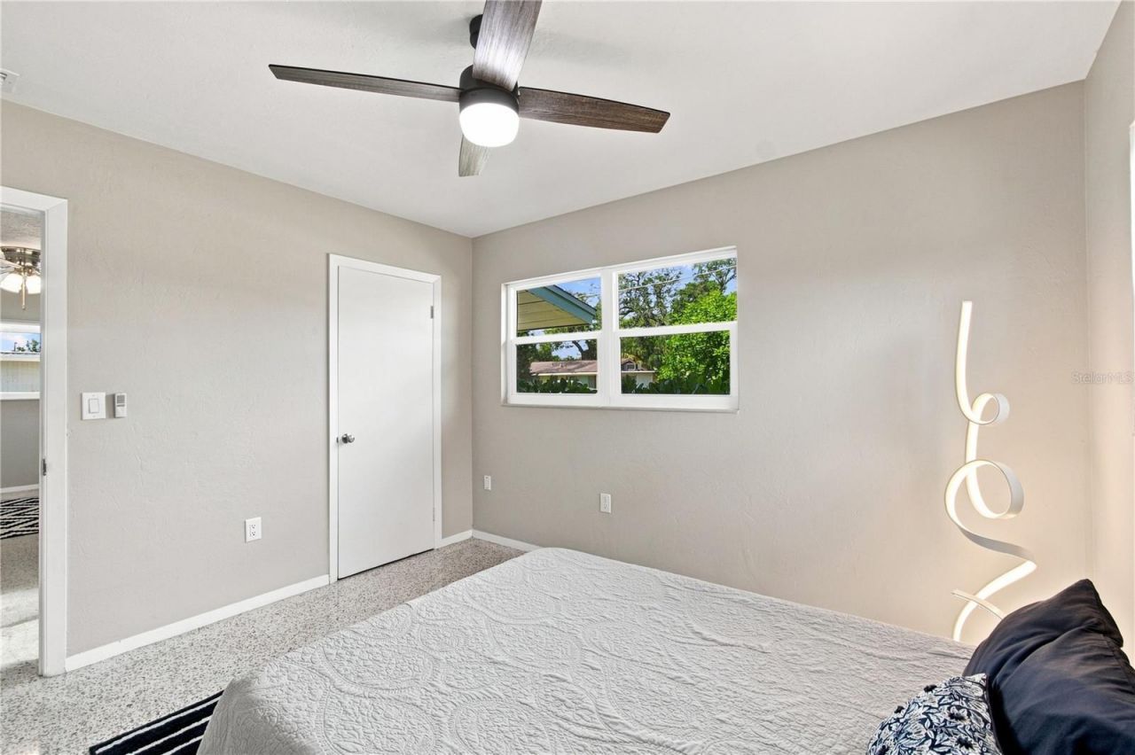 6203 Rodgers Avenue, Sarasota, FL 34231 Photo