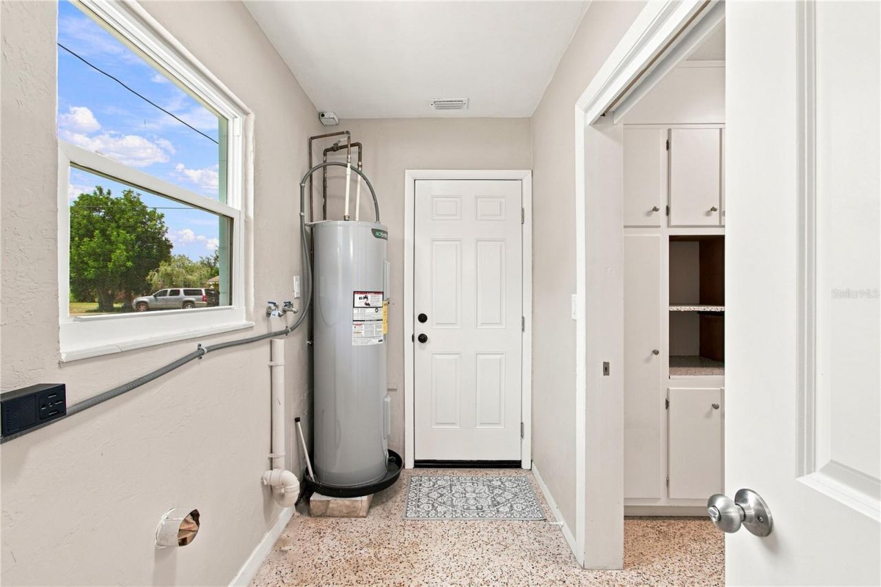 6203 Rodgers Avenue, Sarasota, FL 34231 Photo