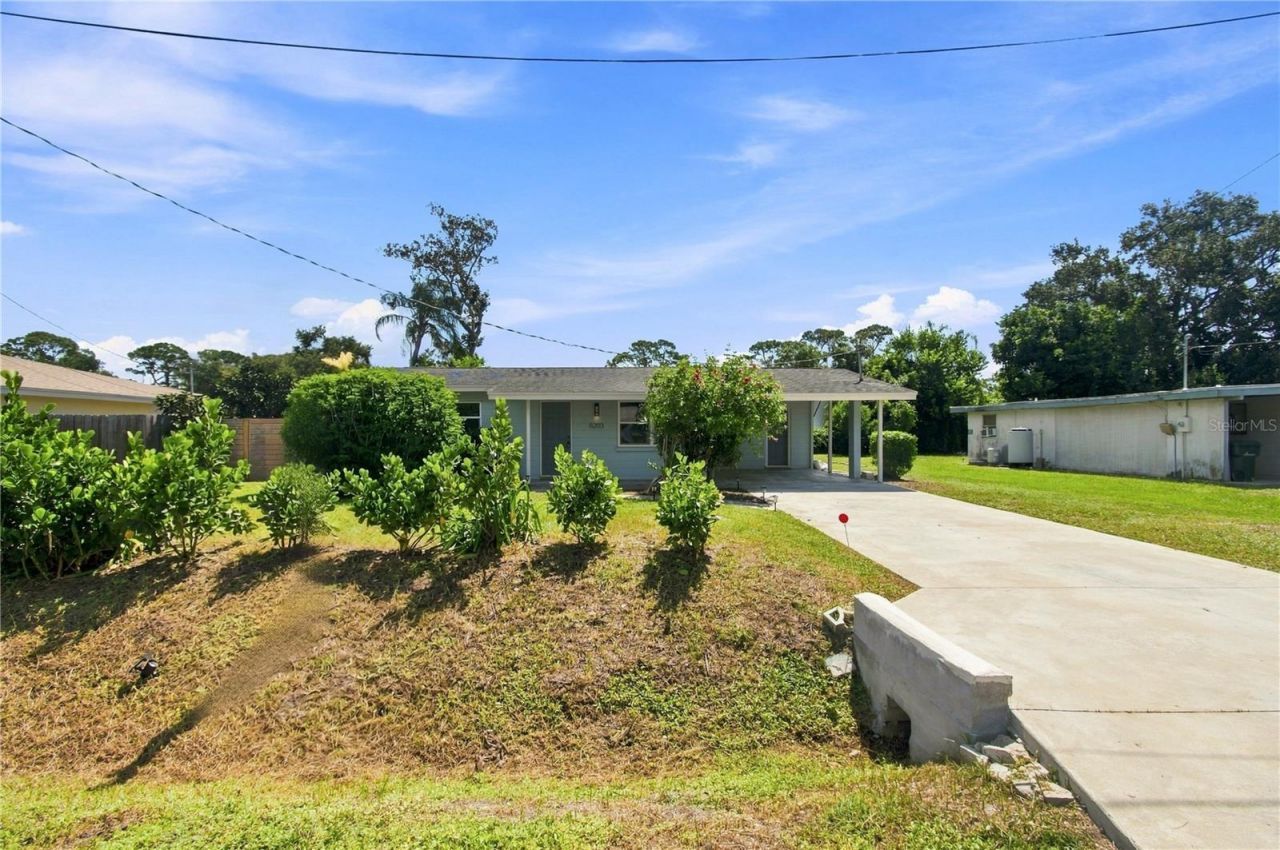 6203 Rodgers Avenue, Sarasota, FL 34231 Photo