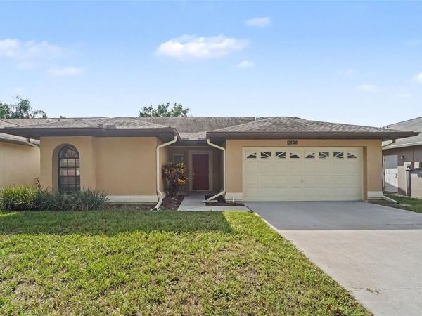 10826 CLAYMONT DRIVE , NEW PORT RICHEY, FL 34654