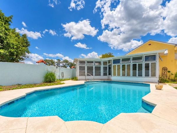 815 LAKE JESSIE DRIVE, WINTER HAVEN, FL 33881