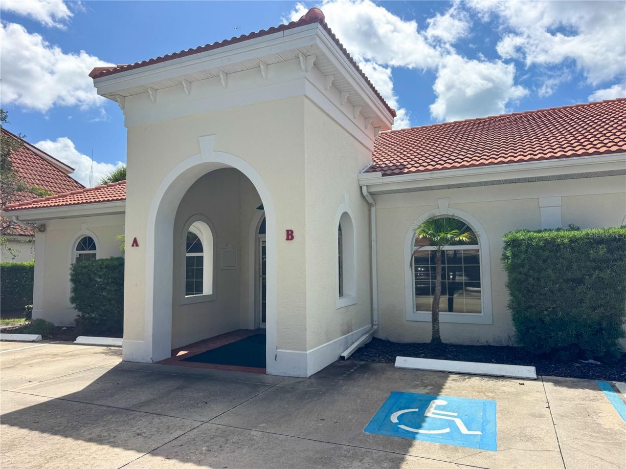 517 Riviera Street , Unit B, Venice, FL 34285 Photo