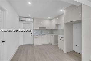 2121 NW 86th Ter , Miami, FL 33147 Photo