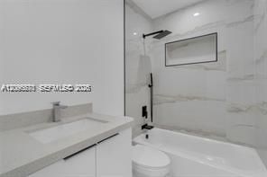 2121 NW 86th Ter , Miami, FL 33147 Photo