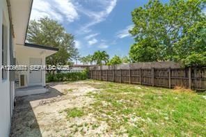 2121 NW 86th Ter , Miami, FL 33147 Photo