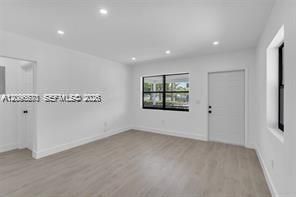 2121 NW 86th Ter , Miami, FL 33147 Photo