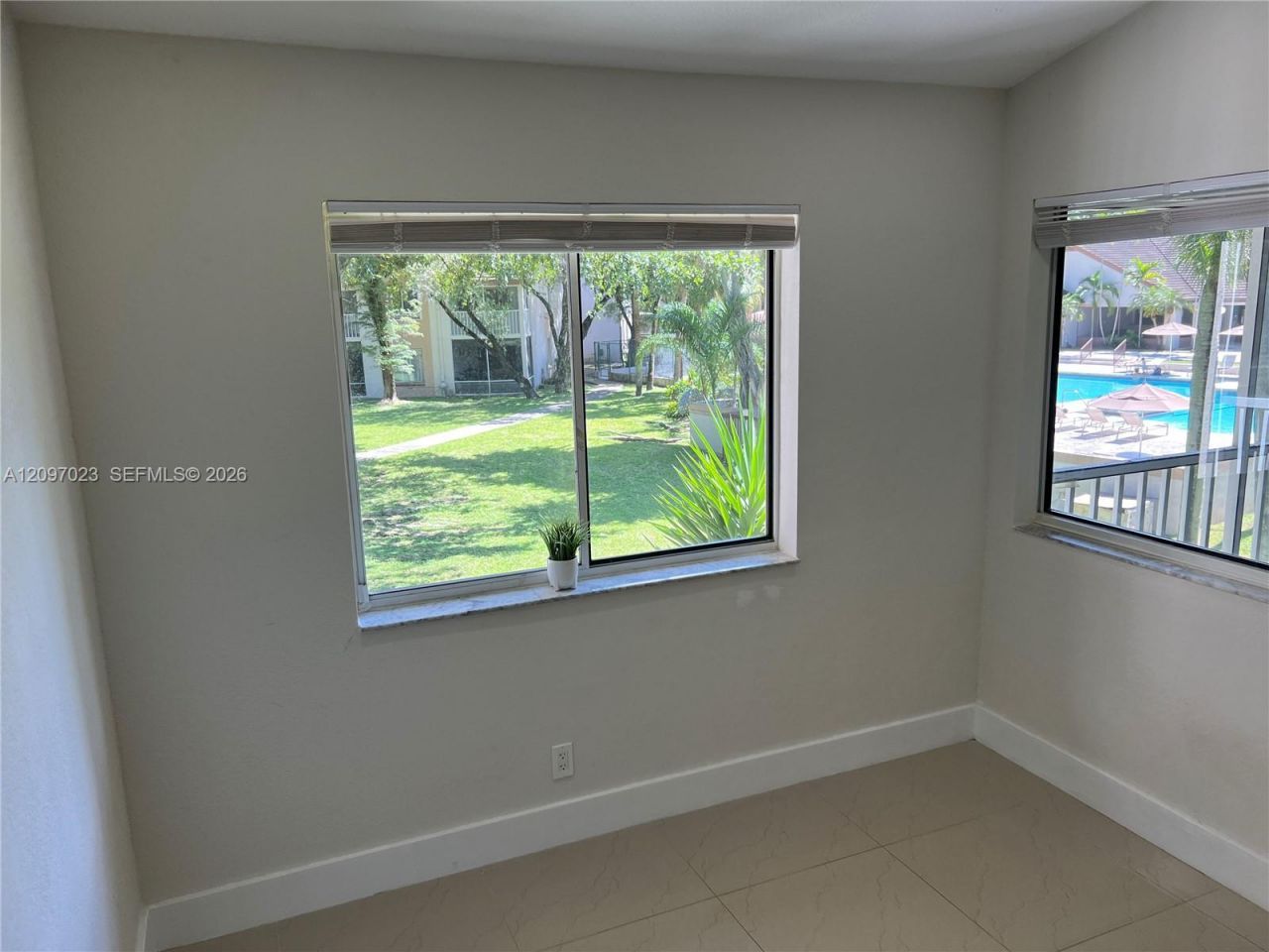 9215 SW 141st Pl , Unit 9215, Miami, FL 33186 Photo