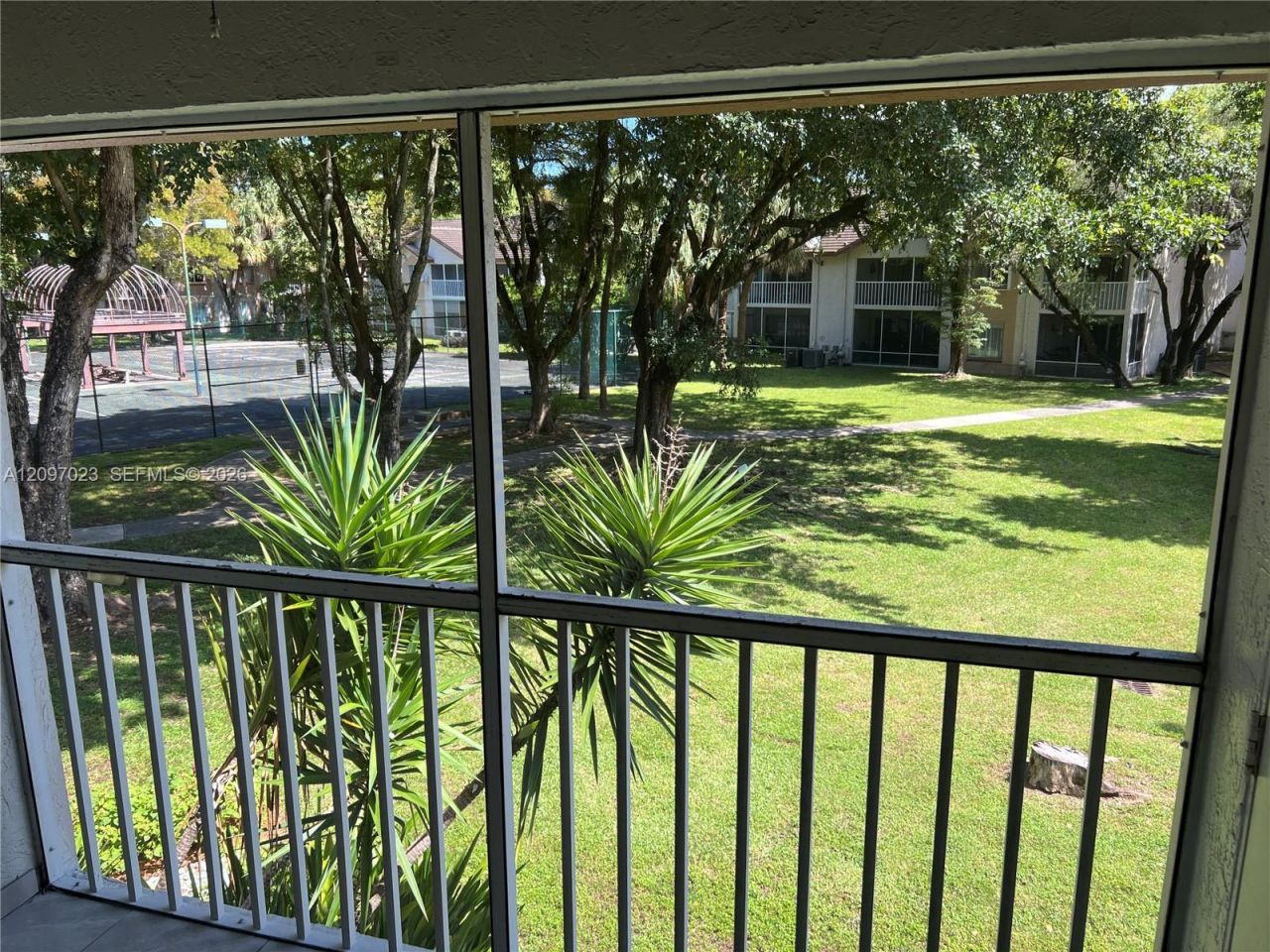 9215 SW 141st Pl , Unit 9215, Miami, FL 33186 Photo