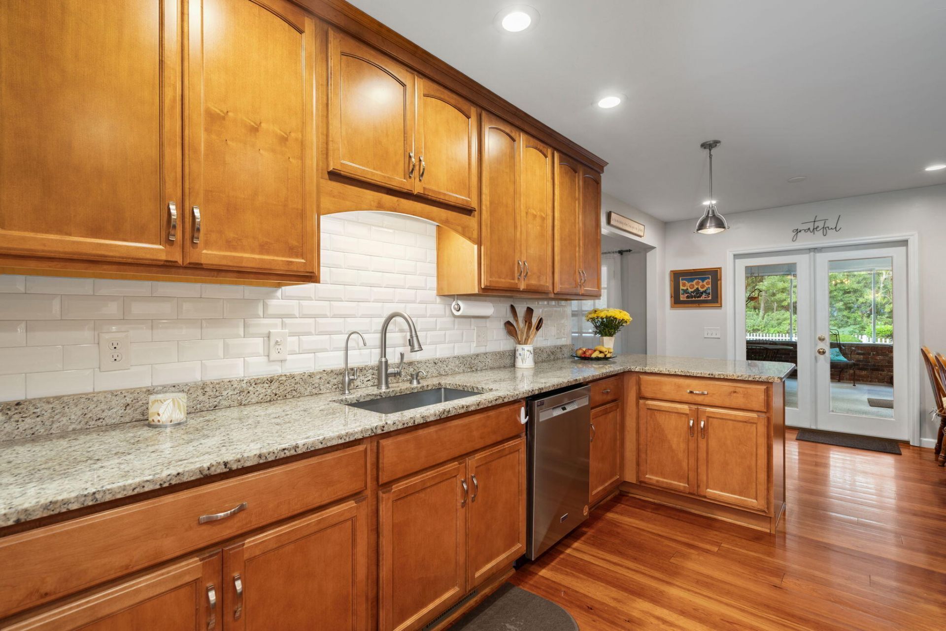 102 Caveson Drive Photo 17