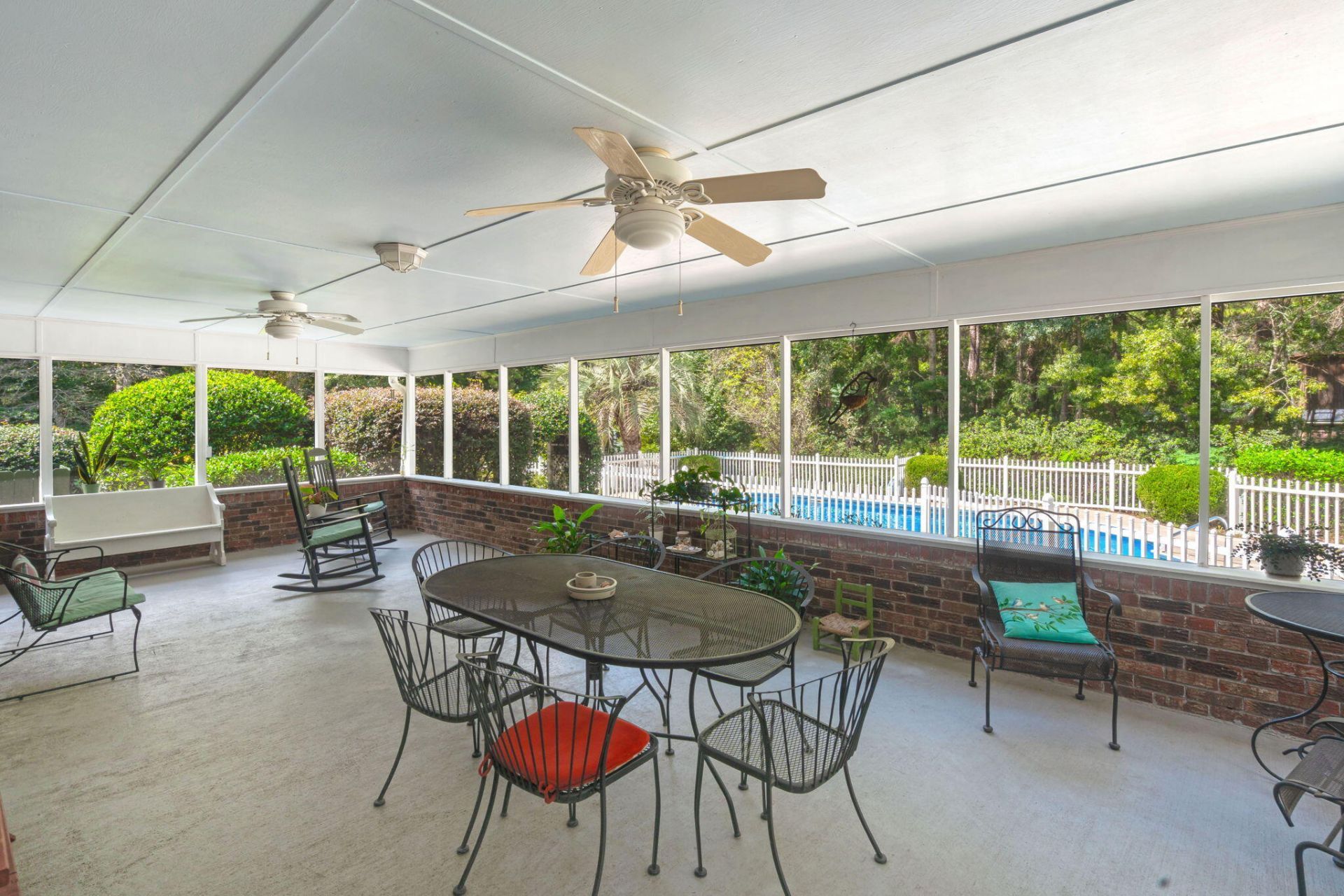 102 Caveson Drive Photo 21