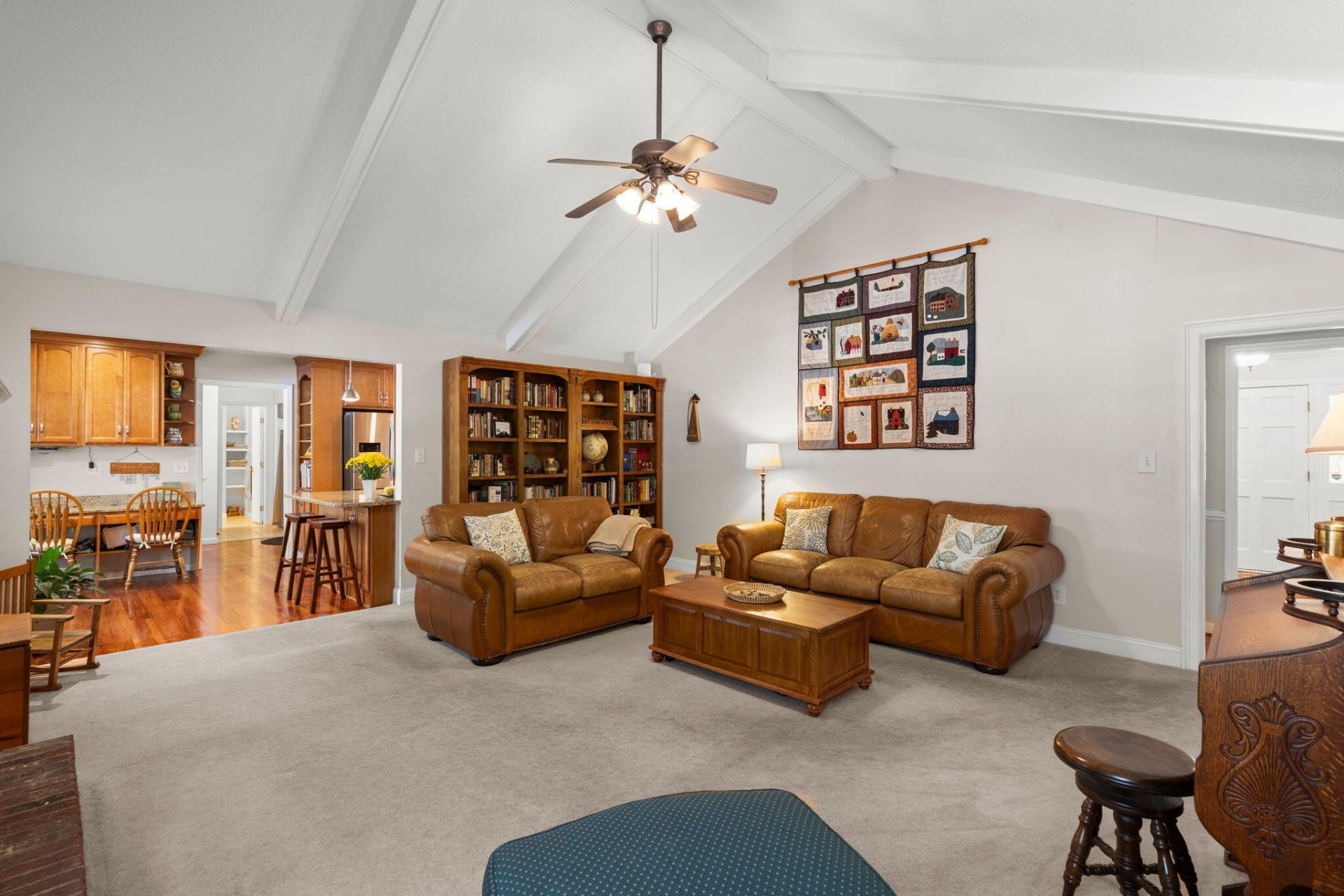 102 Caveson Drive Photo 23