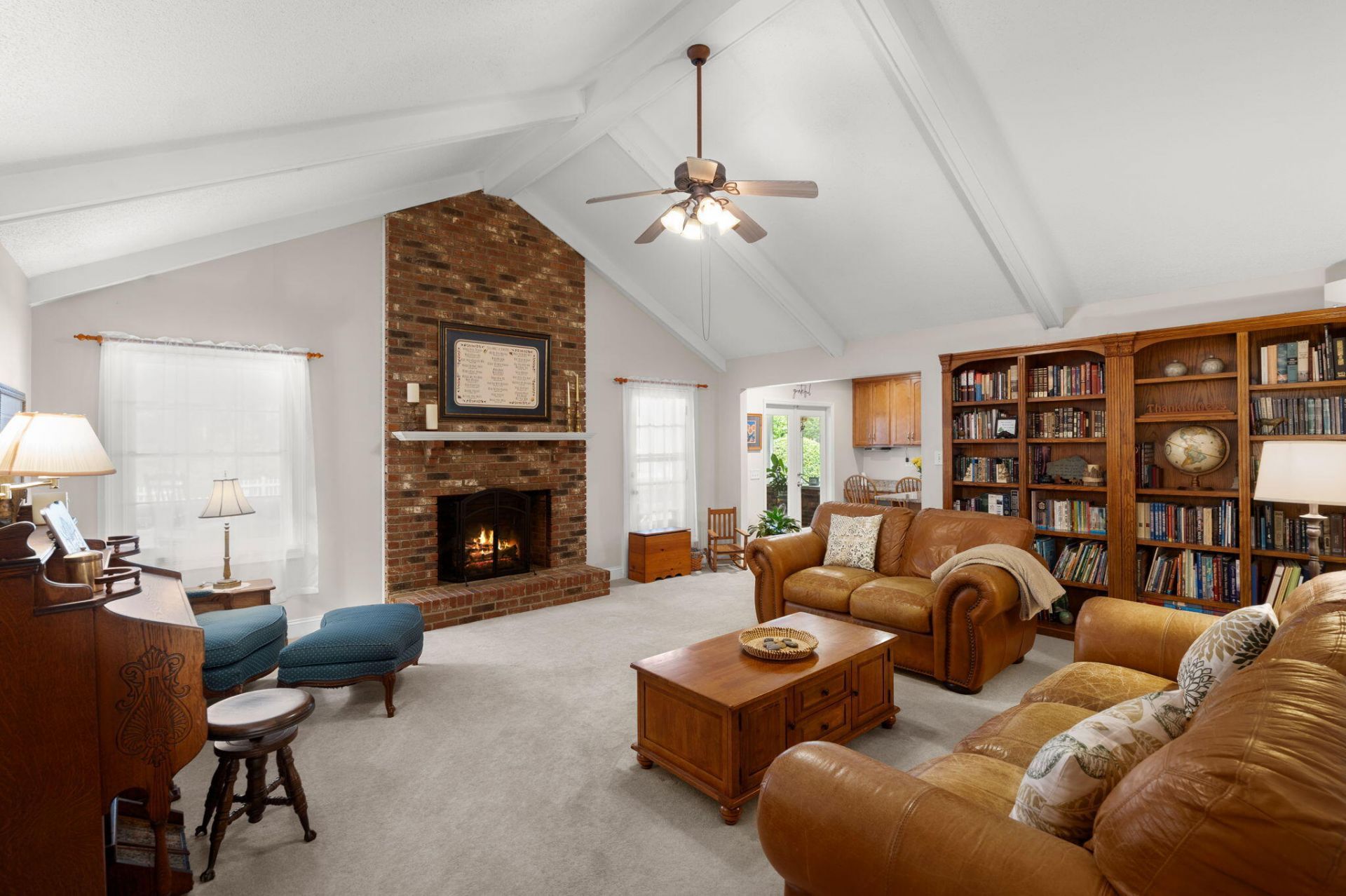 102 Caveson Drive Photo 24
