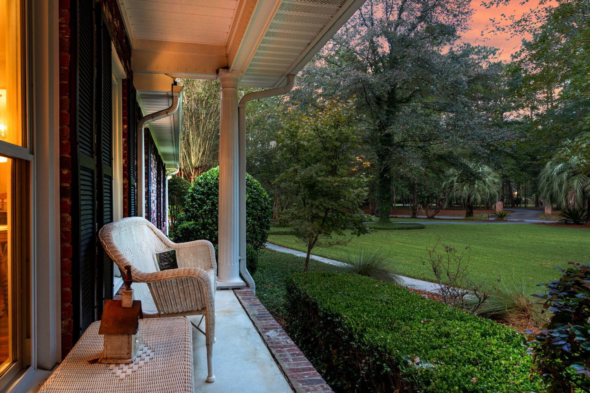 102 Caveson Drive Photo 4