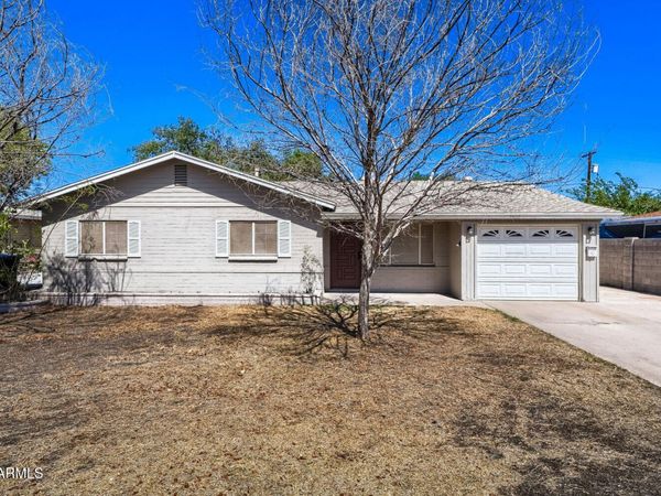 2406 W MARLETTE Avenue, Phoenix, AZ 85015