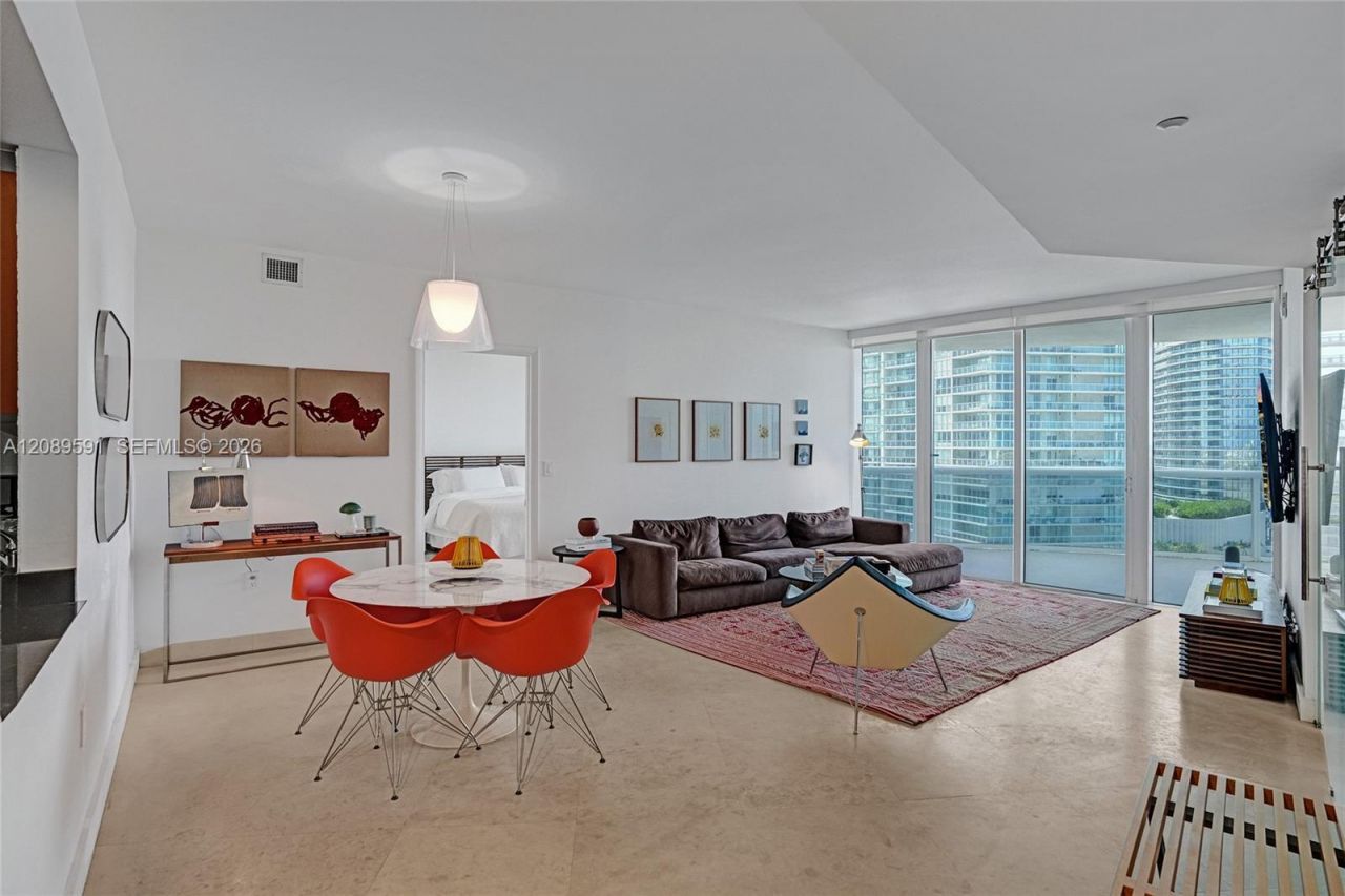 400 Alton Rd , Unit 1409, Miami Beach, FL 33139 Photo