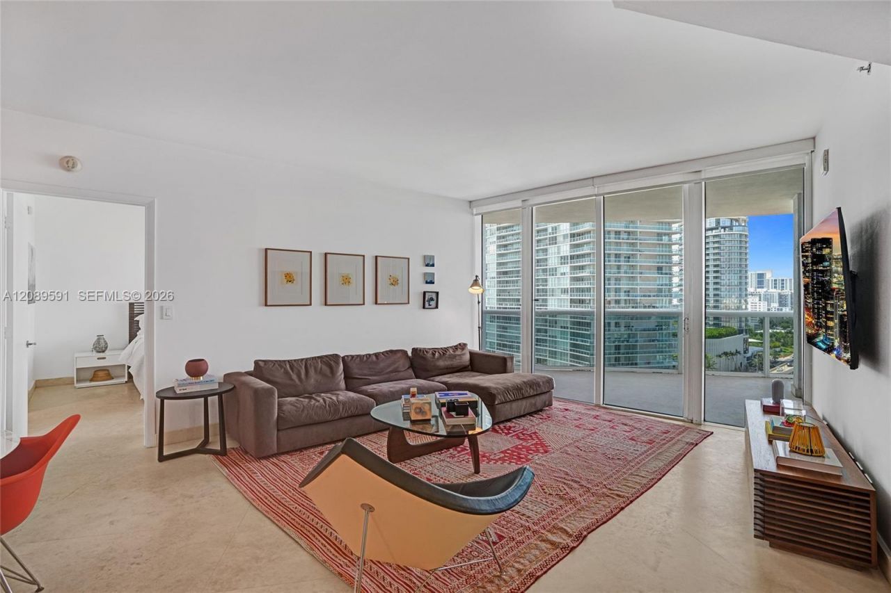 400 Alton Rd , Unit 1409, Miami Beach, FL 33139 Photo