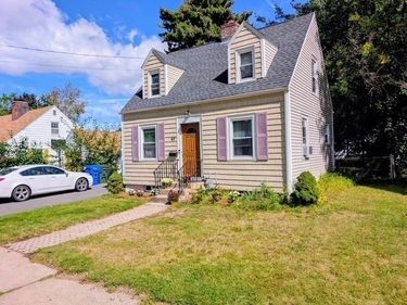 49 Carew Terrace, Springfield, MA 01104