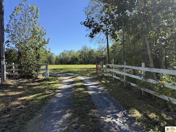 810 Clear Springs Road , Columbia, KY 42728
