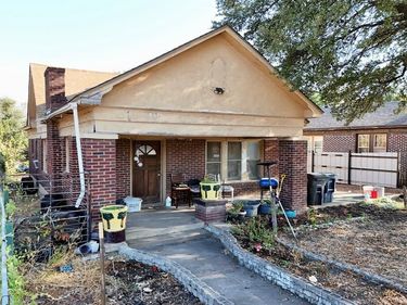3521 Avenue Avenue E, Fort Worth, TX 76105