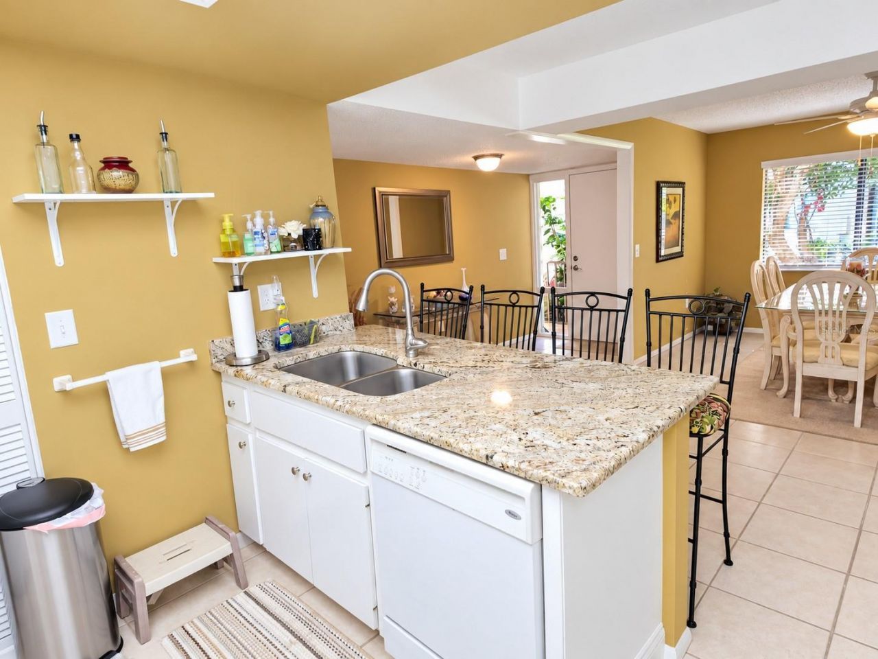 6459 Egret Ln, Unit 423, Bradenton, FL 34210 Photo