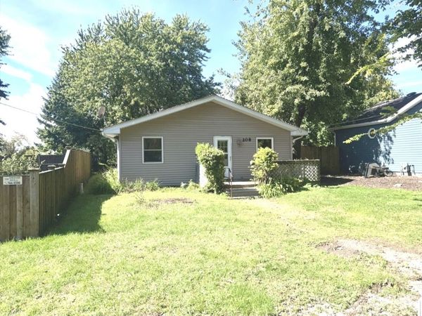 208 W Wapella Street , Minooka, IL 60447