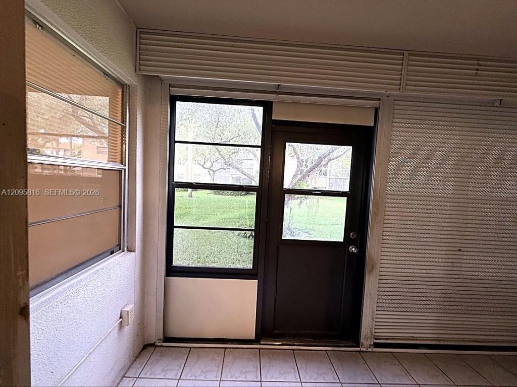 1200 SW 124th Terrace , Unit 101O, Pembroke Pines, FL 33027 Photo